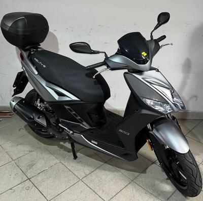 Kymco Agility 200i R16 + (2021 - 25) usata