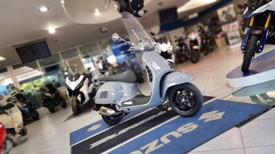 Vespa GTS 300 Supertech Hpe (2021 - 22) usata