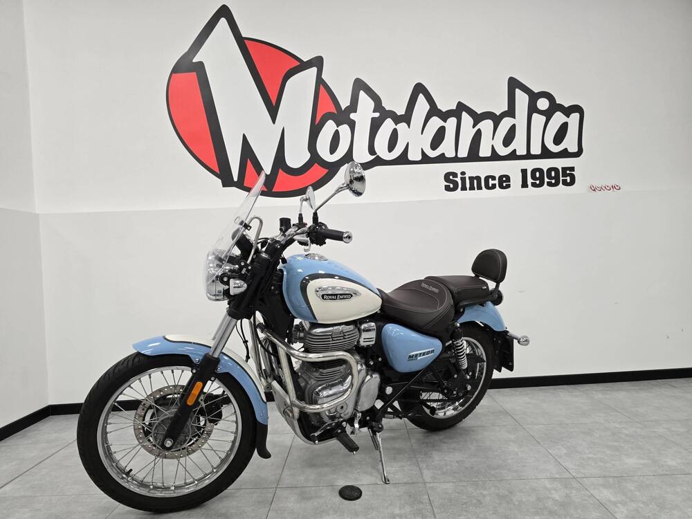 Royal Enfield Meteor 350 Aurora (2024 - 26) (3)