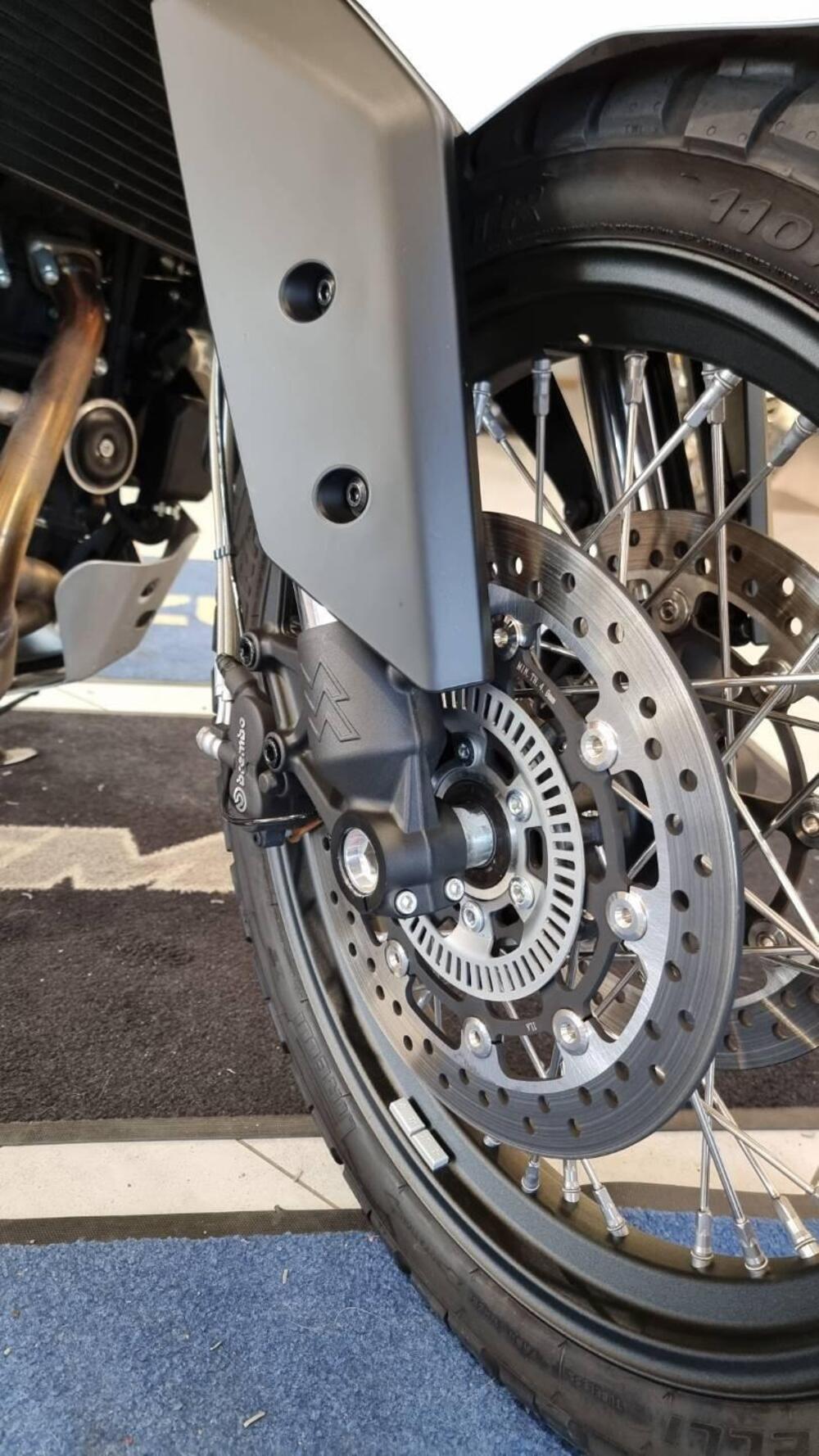 Moto Morini X-Cape 650 (2021 - 26) (3)