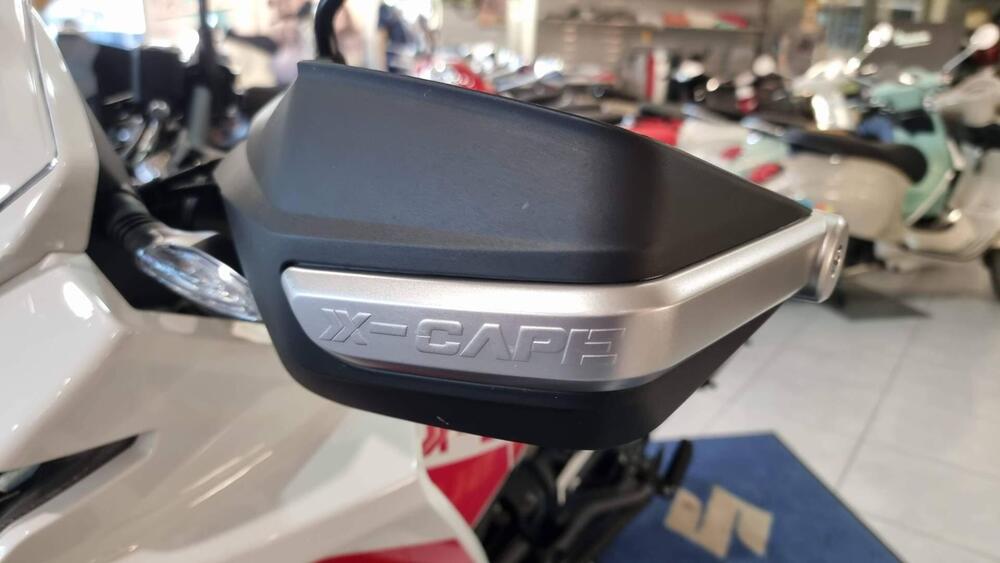 Moto Morini X-Cape 650 (2021 - 26) (12)