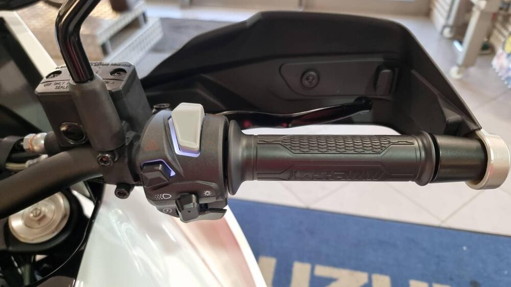 Moto Morini X-Cape 650 (2021 - 26) (19)