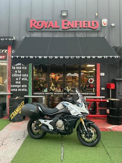 CFMOTO 650MT (2021 - 24) usata