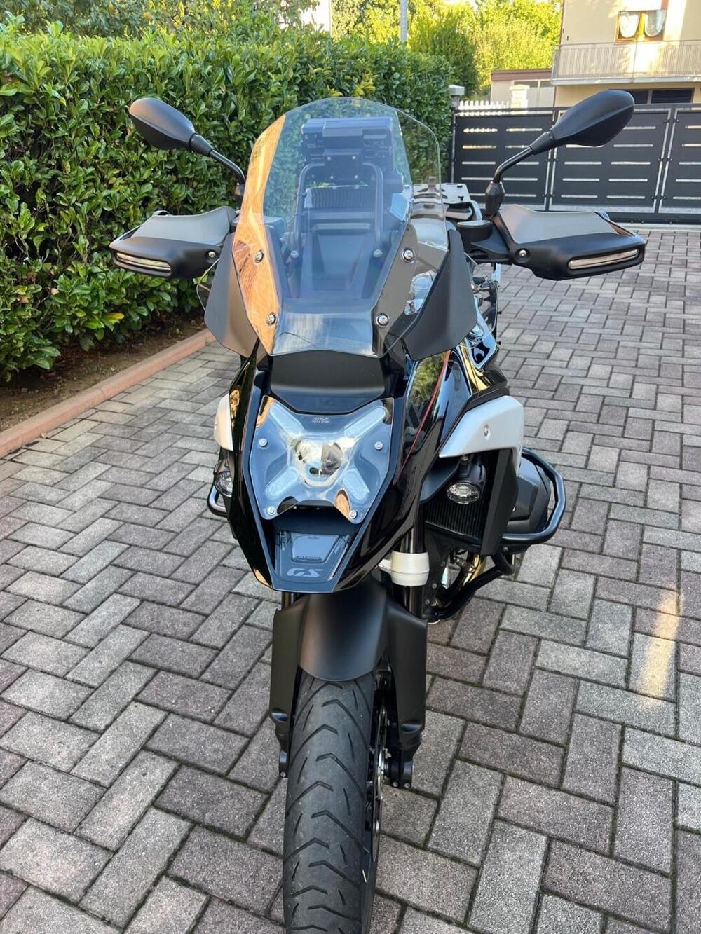 Bmw R 1300 GS Triple Black (2023 - 26) (4)