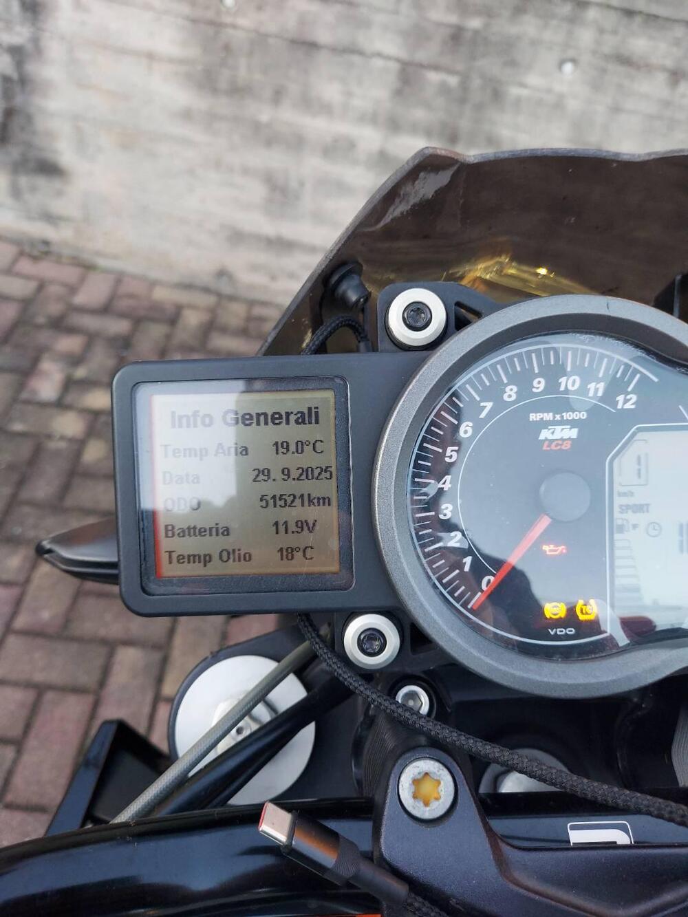 KTM 1290 Super Duke R ABS (2014 - 16) (4)