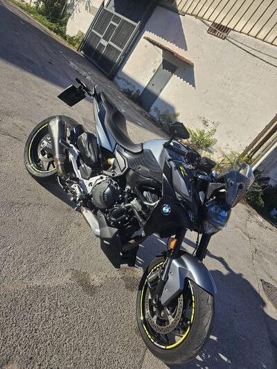 Bmw F 900 R (2021 - 24) usata