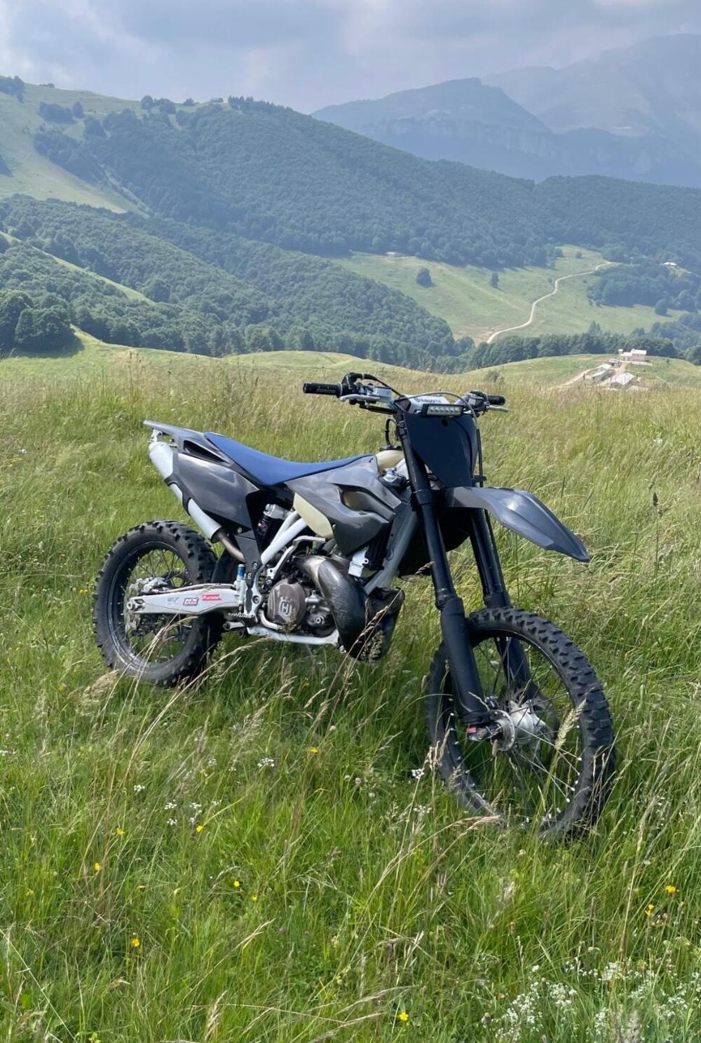Husqvarna TE 250 (2016) (3)