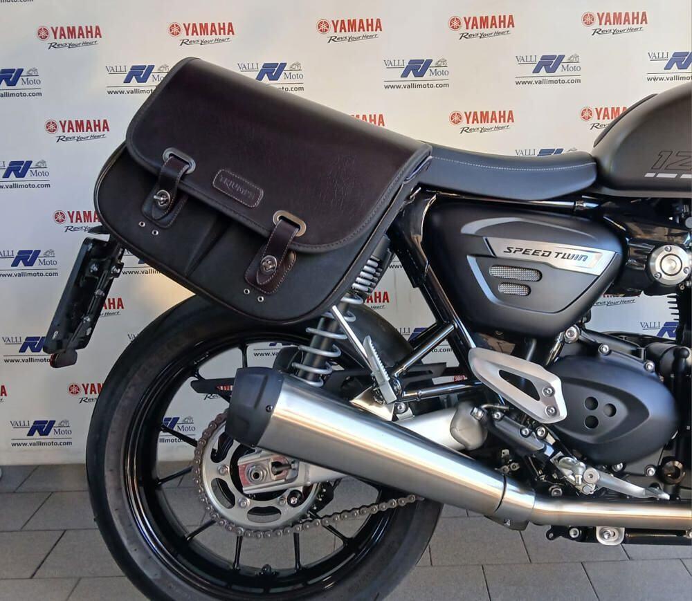 Triumph Speed Twin 1200 (2021 - 24) (3)