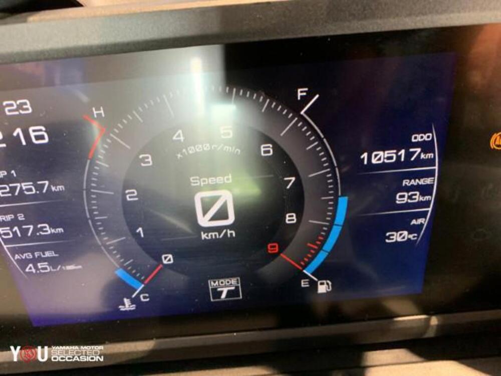 Yamaha T-Max 560 (2022 - 24) (7)