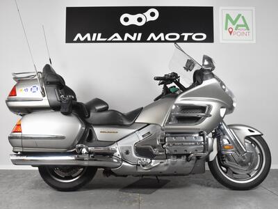 Honda GL 1800 Gold Wing (2000 - 05) usata