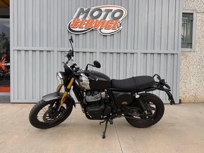 Royal Enfield Bear 650 (2025) usata