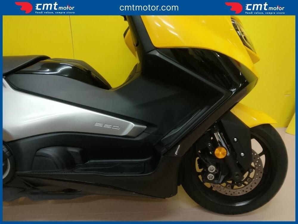 Yamaha T-Max 560 (2022 - 24) (7)