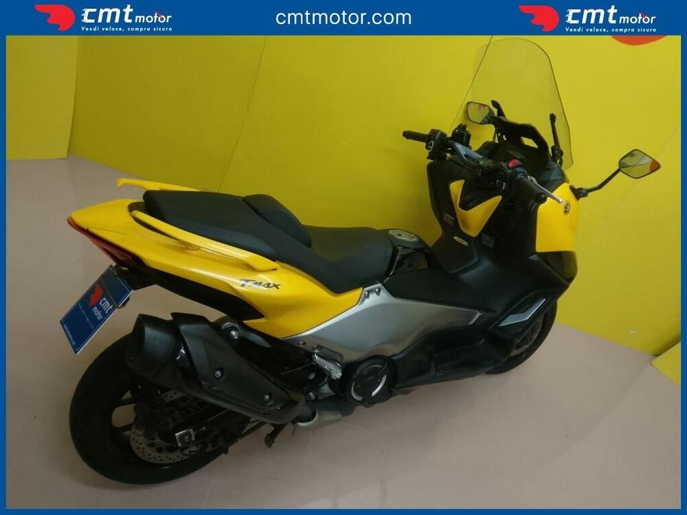 Yamaha T-Max 560 (2022 - 24) (8)