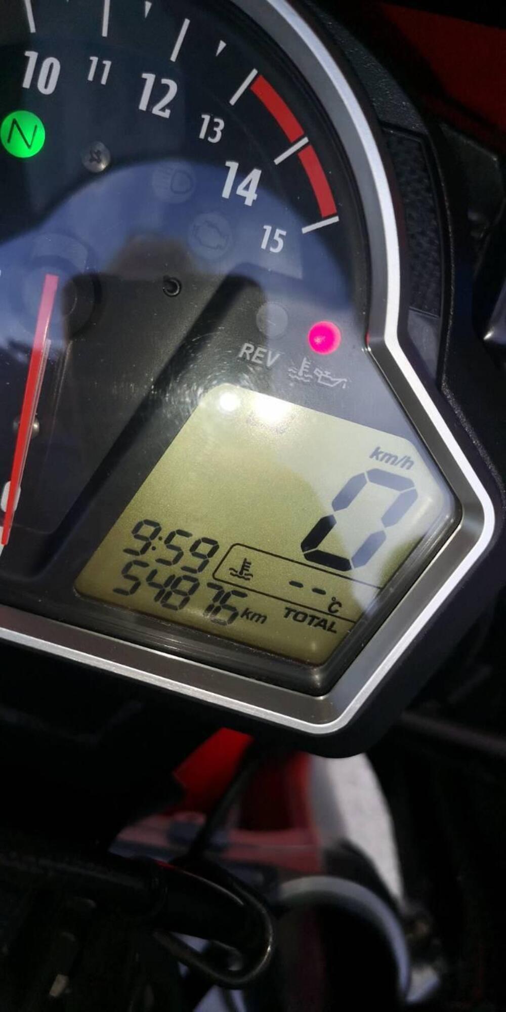 Honda CBR 1000 RR Fireblade (2008 - 11) (6)