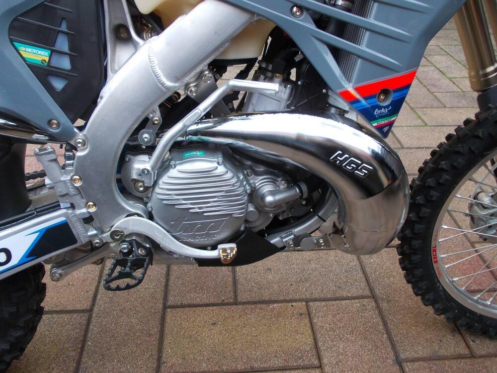 Tm Moto EN 300 Fi ES 2T (2026) (12)