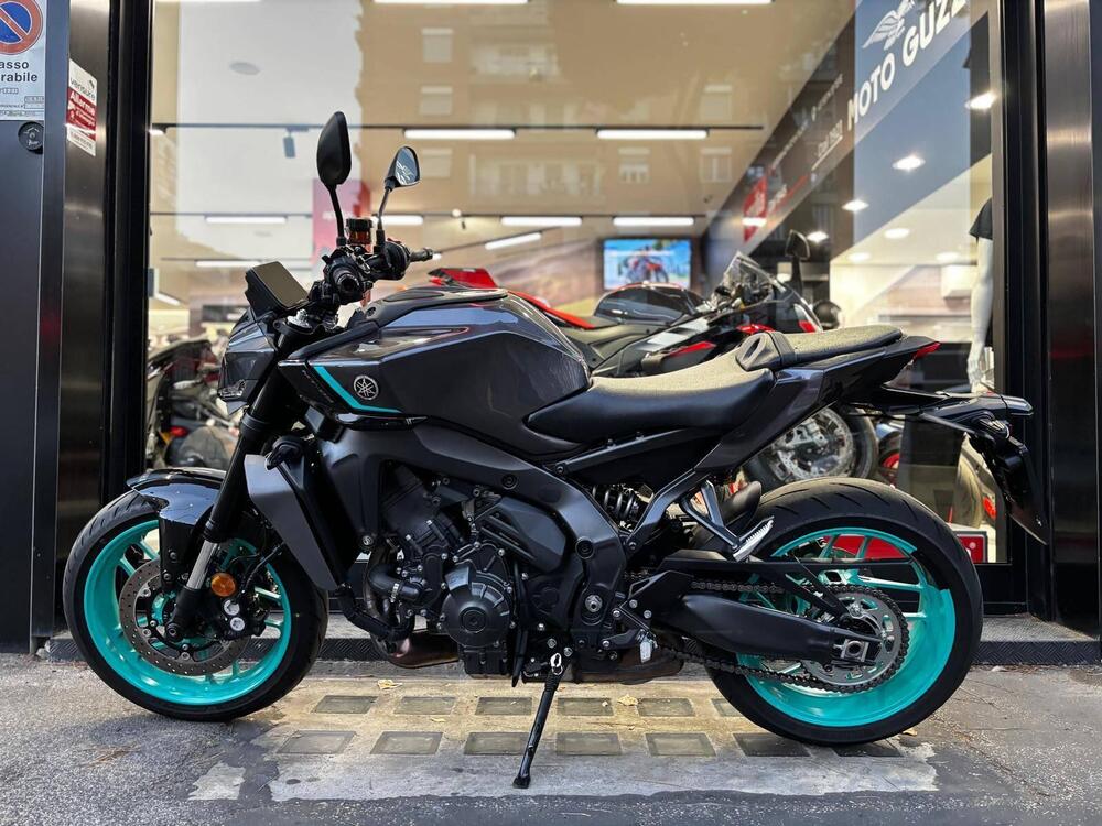 Yamaha MT-09 Y-AMT (2024 - 26) (5)