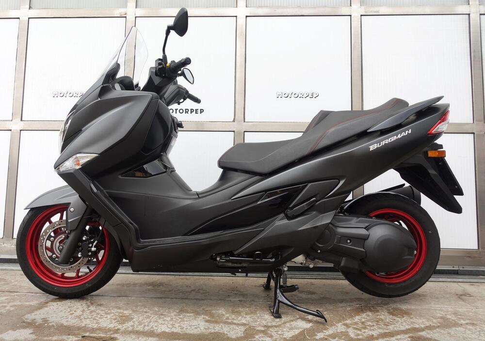 Suzuki Burgman AN 400 (2017 - 20) (2)