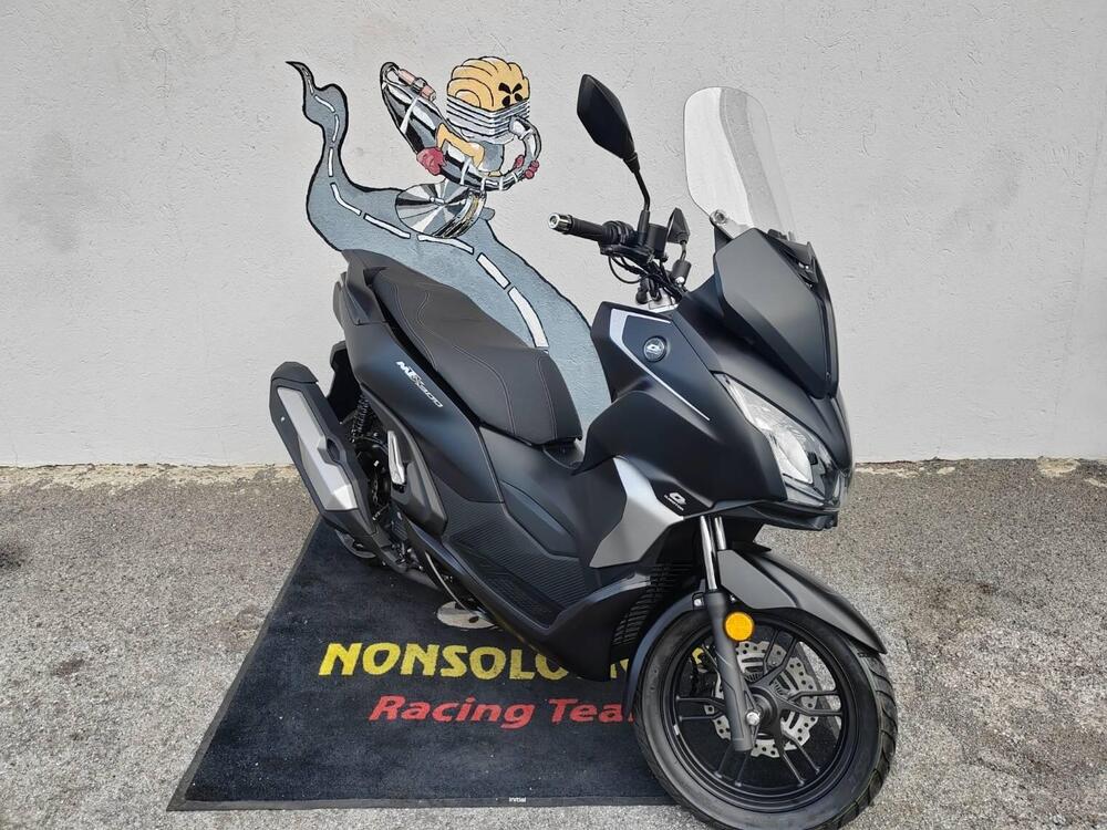 QJ Motor MTX 300 (2025 - 26) (2)