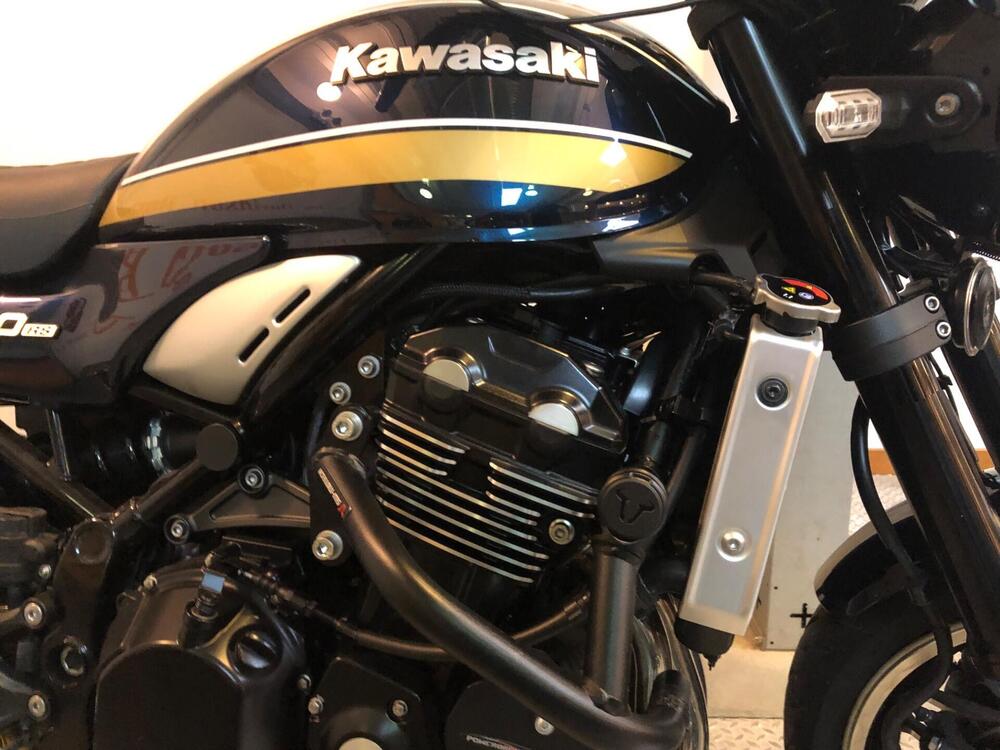 Kawasaki Z 900 RS (2022 - 25) (2)