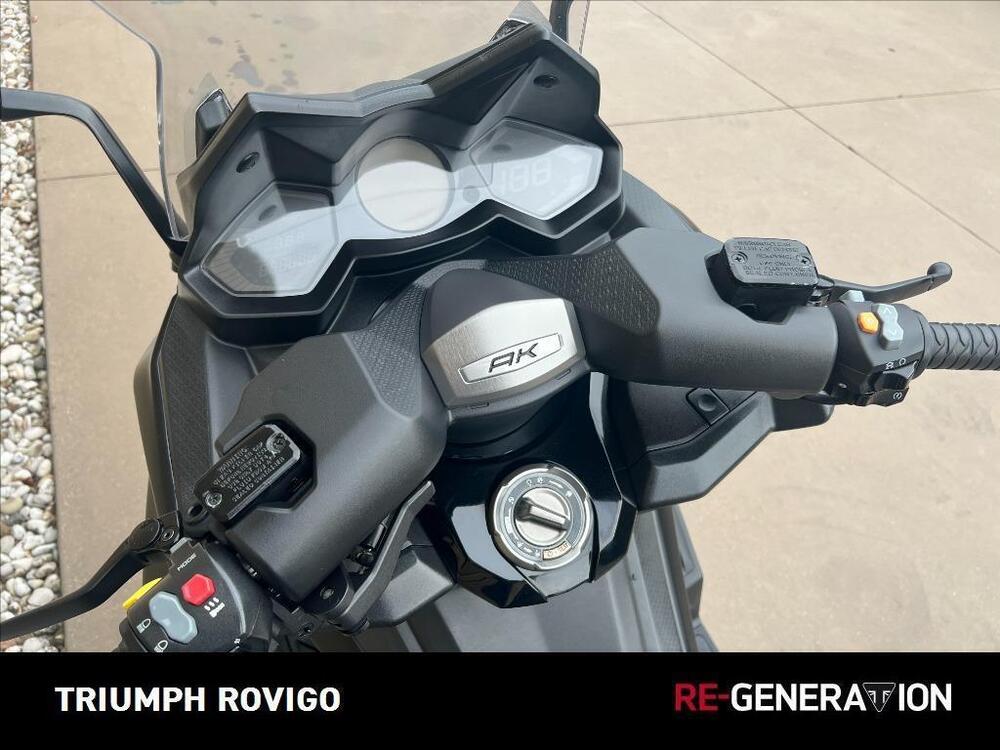 Kymco AK 550 ETS (2021 - 26) (8)