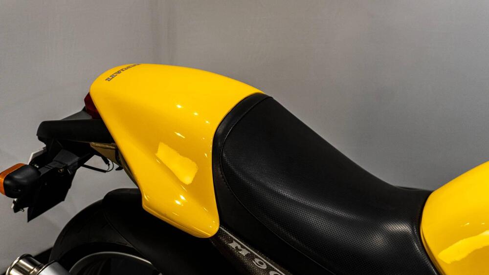 Ducati Monster M900 (13)