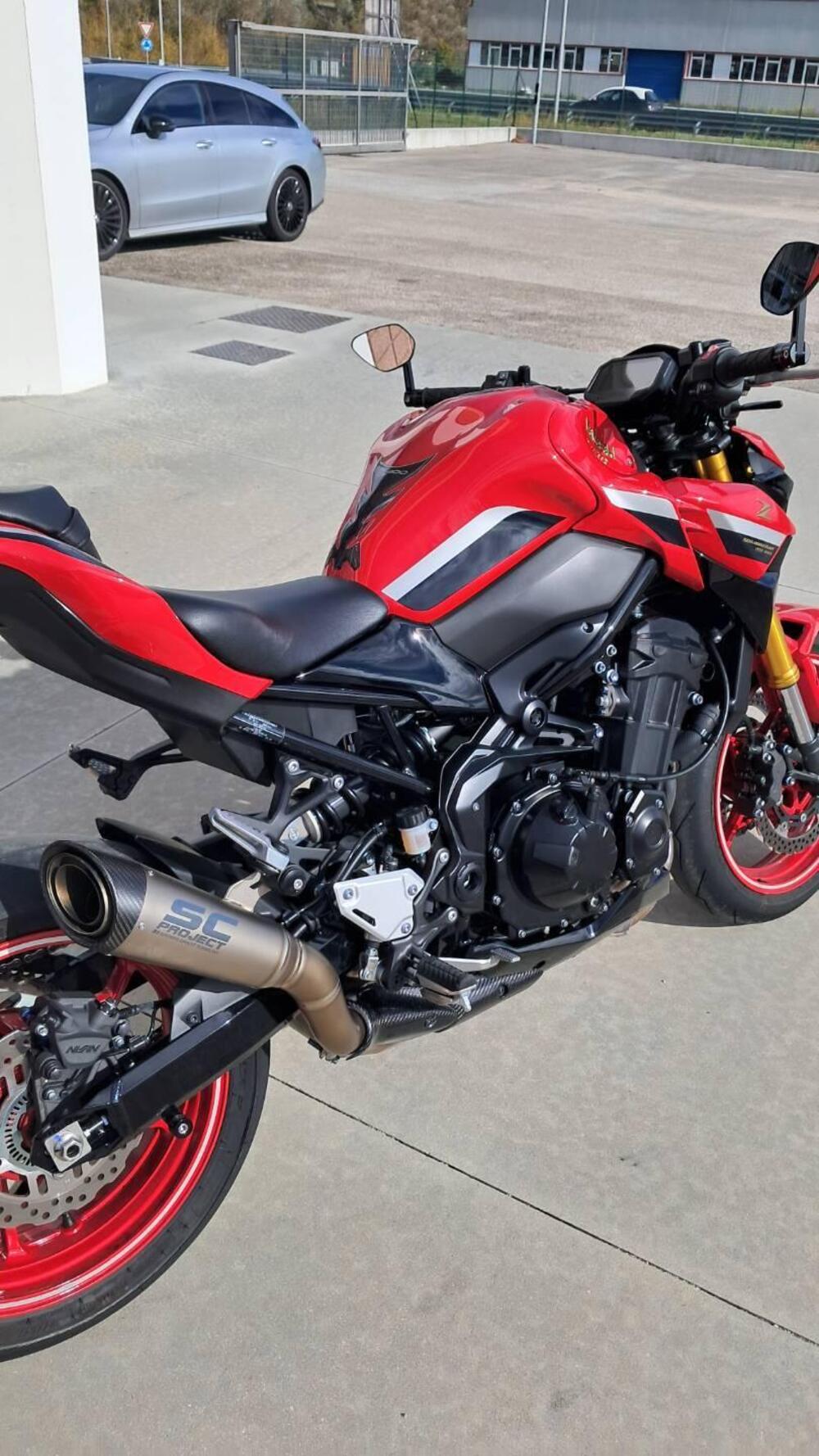 Kawasaki Z 900 (2021 - 24) (2)