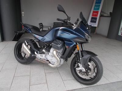 Moto Guzzi V100 Mandello (2025) nuova