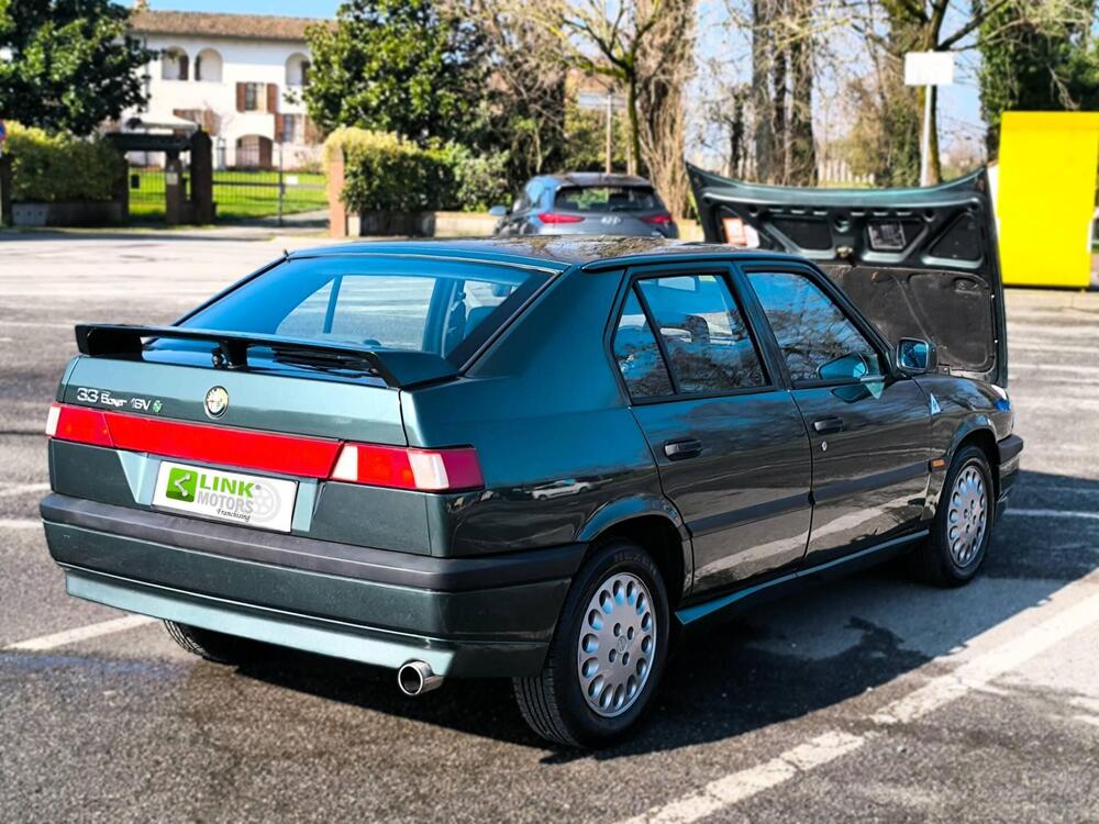 Alfa Romeo 33 1.7i allestimento QV d'epoca a Brescia (3)