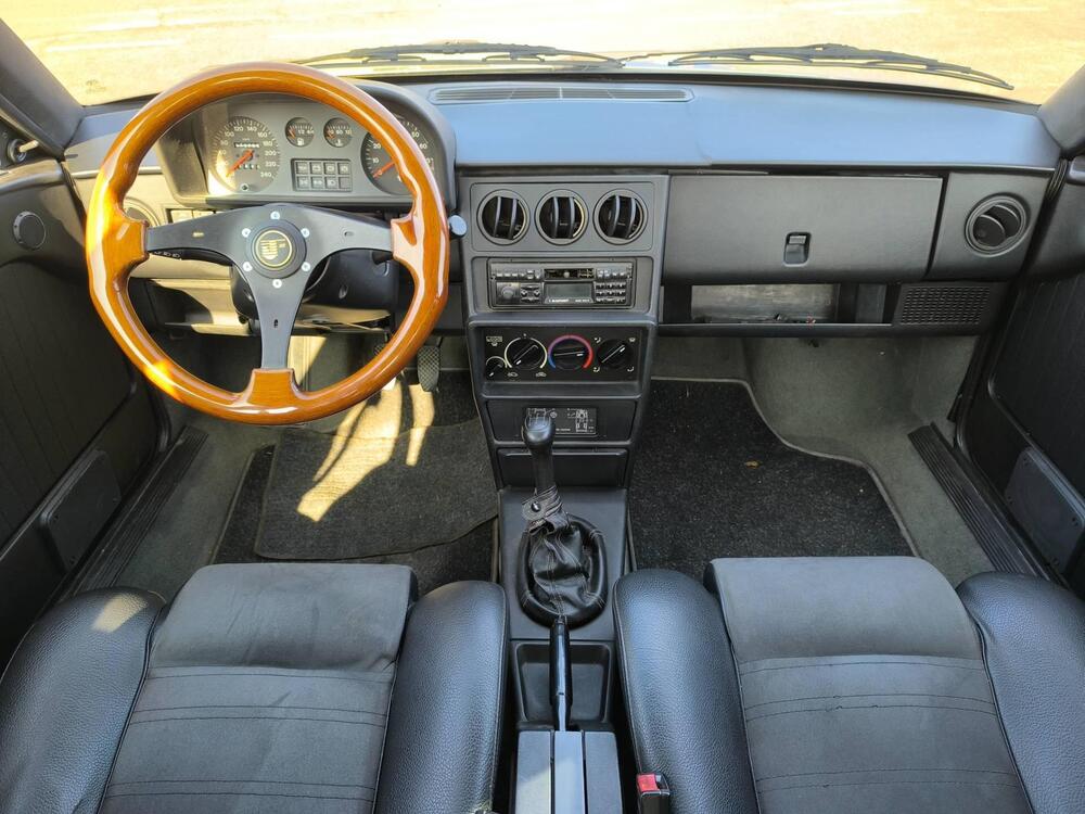 Alfa Romeo 33 1.7i allestimento QV d'epoca a Brescia (9)