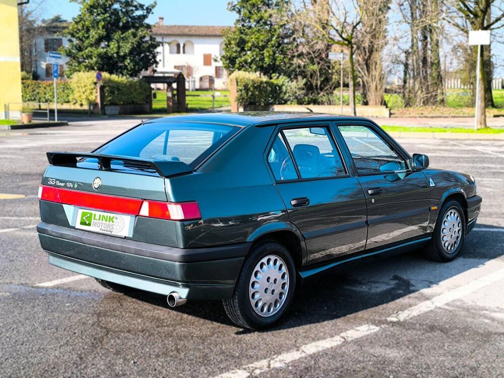 Alfa Romeo 33 1.7i allestimento QV d'epoca a Brescia (13)