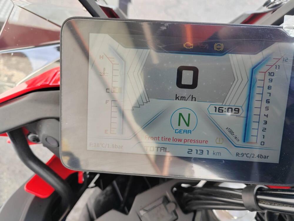 QJ Motor SRT 800 SX (2024 - 25) (4)