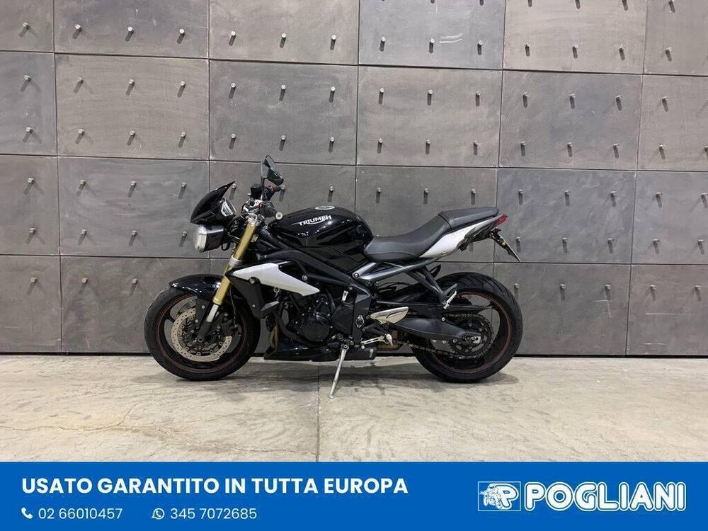 Triumph Street Triple (2013) (2)