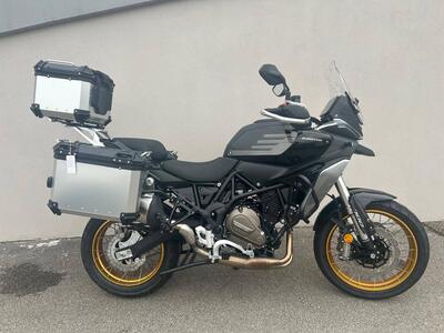 QJ Motor SRT 700 X (2024 - 25) nuova