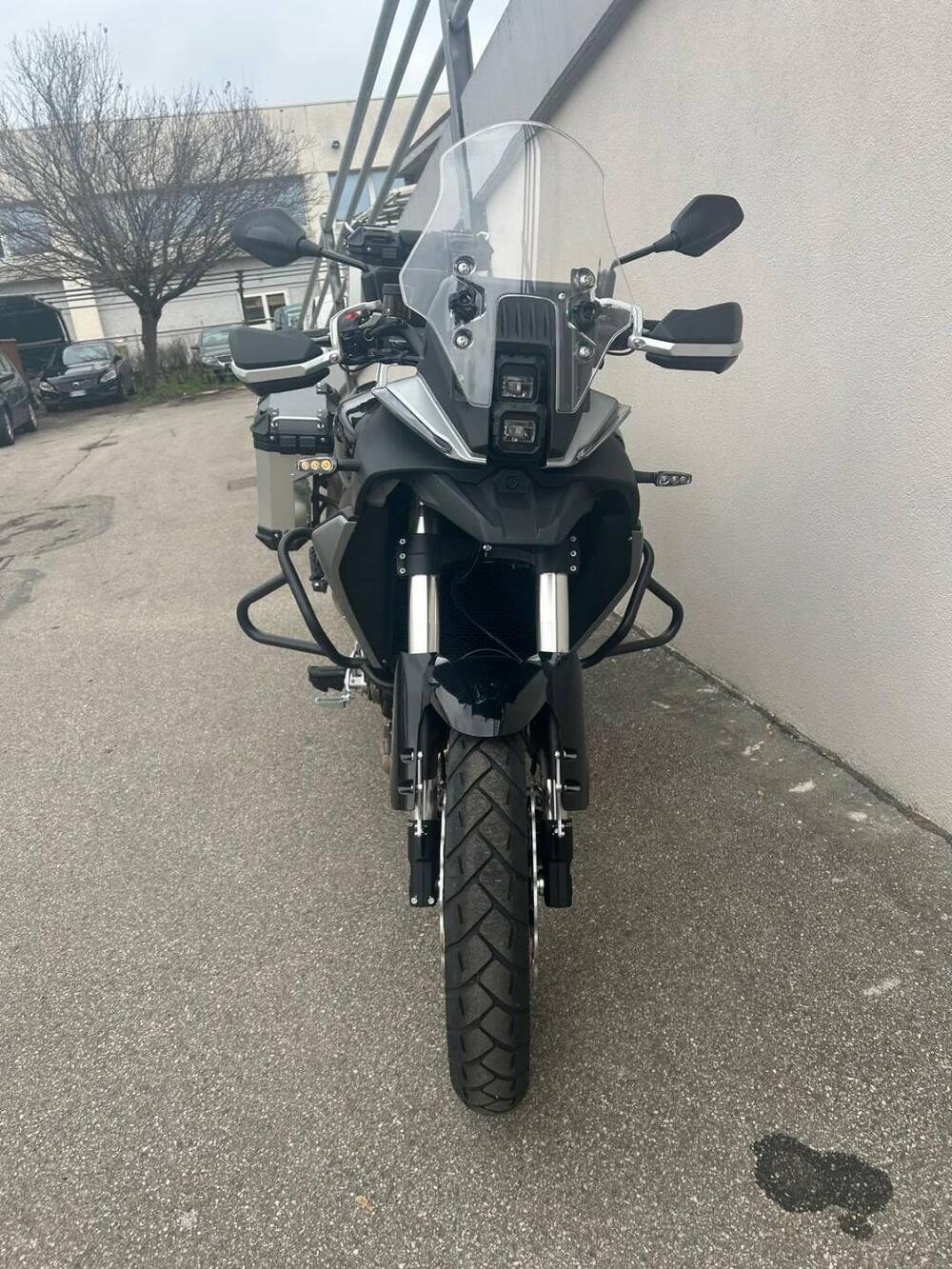 QJ Motor SRT 700 X (2024 - 25) (8)