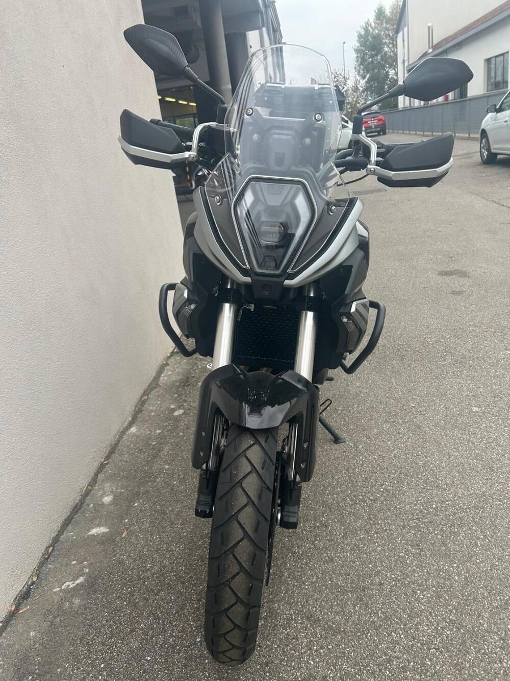 QJ Motor SRT 600 SX (2024 - 25) (9)