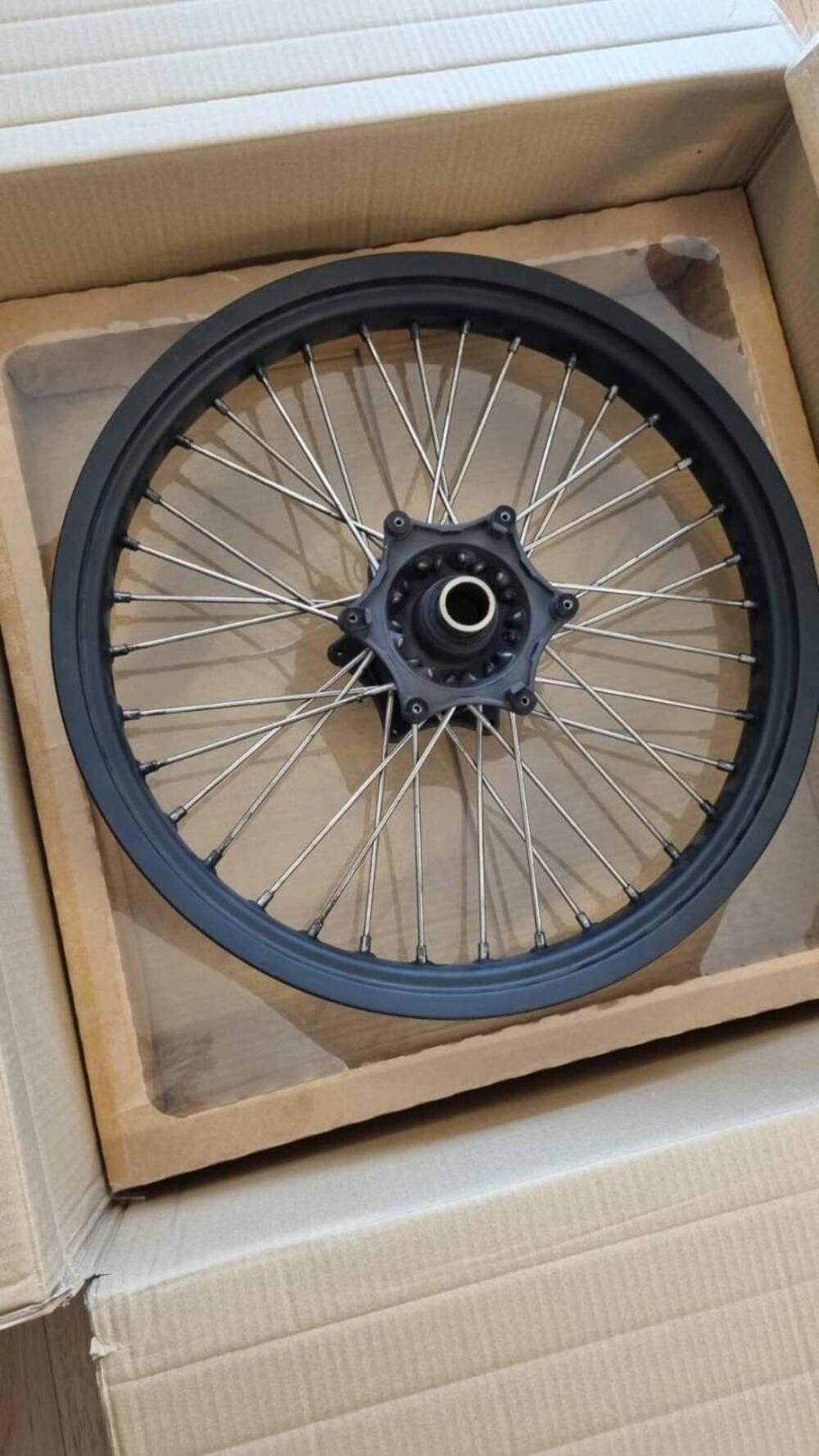 Ruota anteriore a raggi 2,5" x 21" Husqvarna Norde (4)