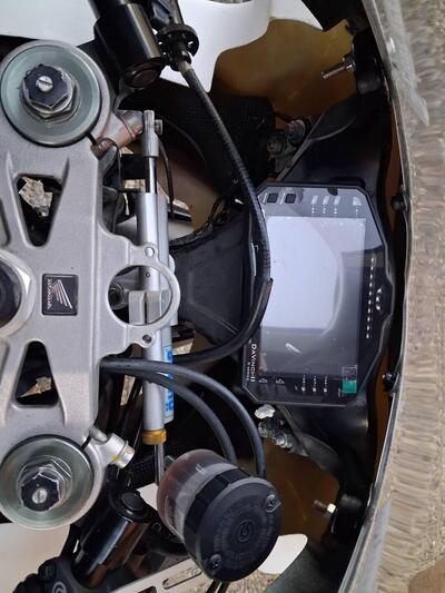 Honda CBR 1000 RR Fireblade (2008 - 11) usata