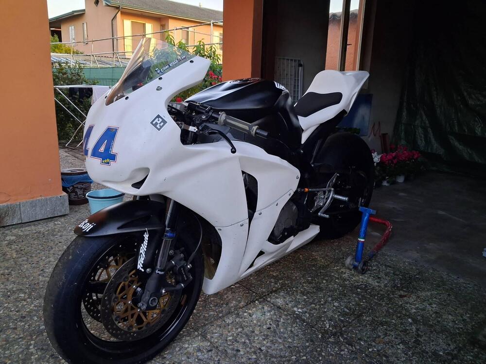 Honda CBR 1000 RR Fireblade (2008 - 11) (9)