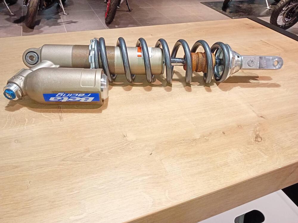 AMMORTIZZATORE KAYABA PER BETA RR 2T 4 T DAL 2020