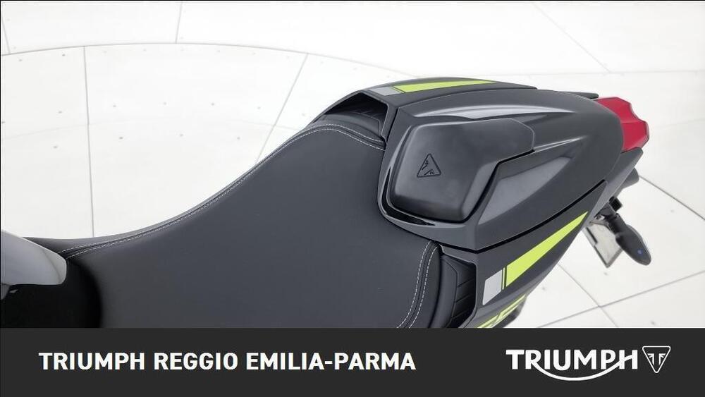 Triumph Street Triple 765 RS (2023 - 26) (12)