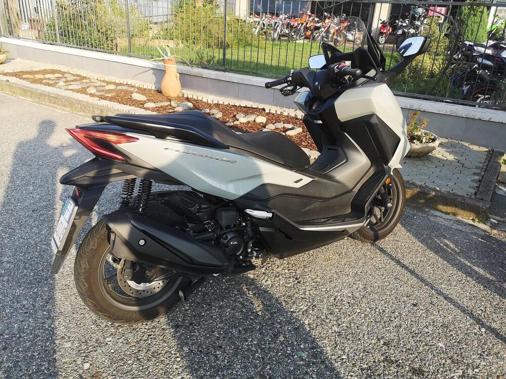 Honda Forza 350 (2025 - 26) (4)