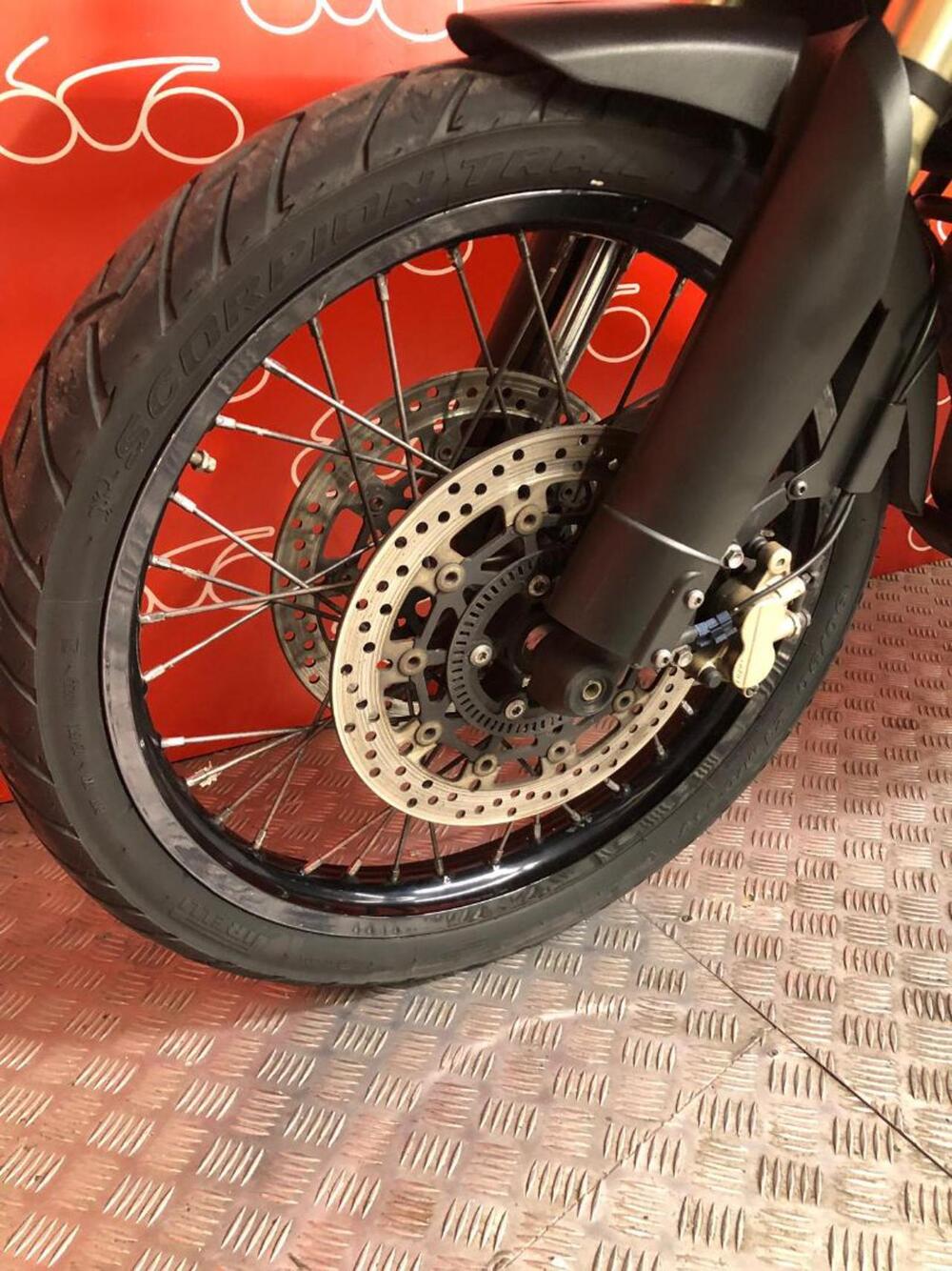 Triumph Tiger 800 XC (2011 - 12) (6)