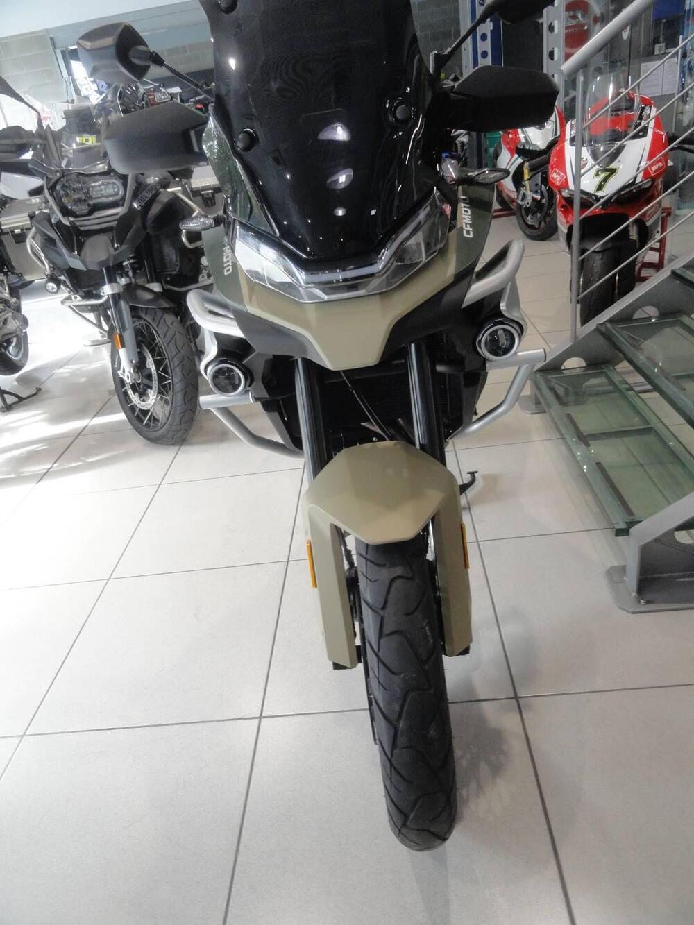 CFMOTO 800MT Limited Edition (2023 - 25) (9)