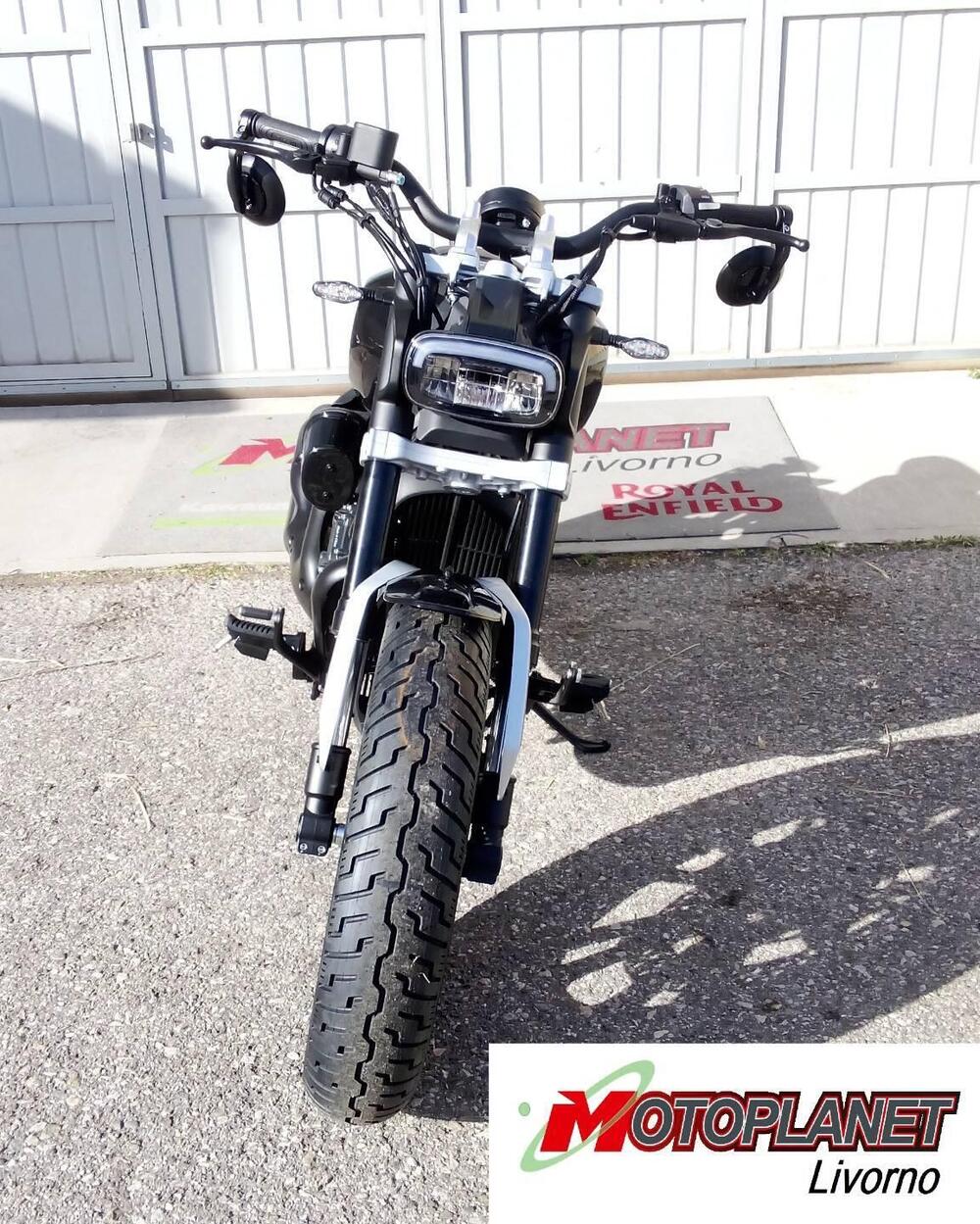 Benelli Leoncino 400 Bobber (2026) (2)