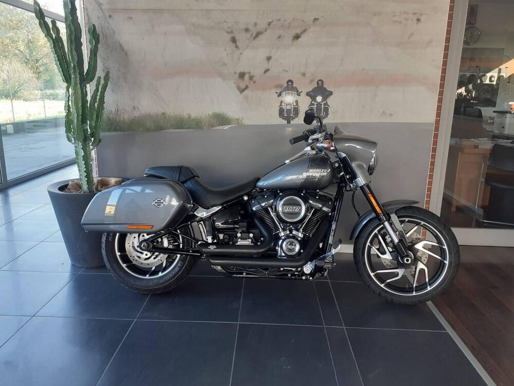 Harley-Davidson Sport Glide (2021 - 25)