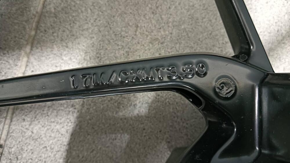 CERCHIO POSTERIORE DUCATI PANIGALE 899 (6)