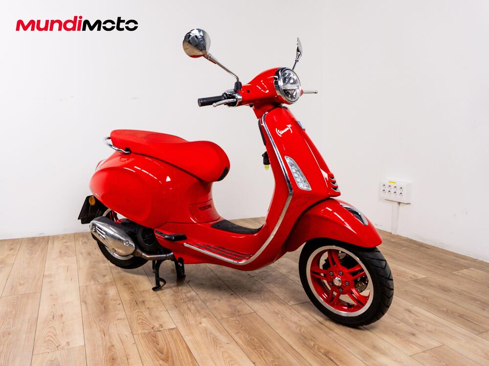 Vespa Primavera 125 RED (2025 - 26) (2)