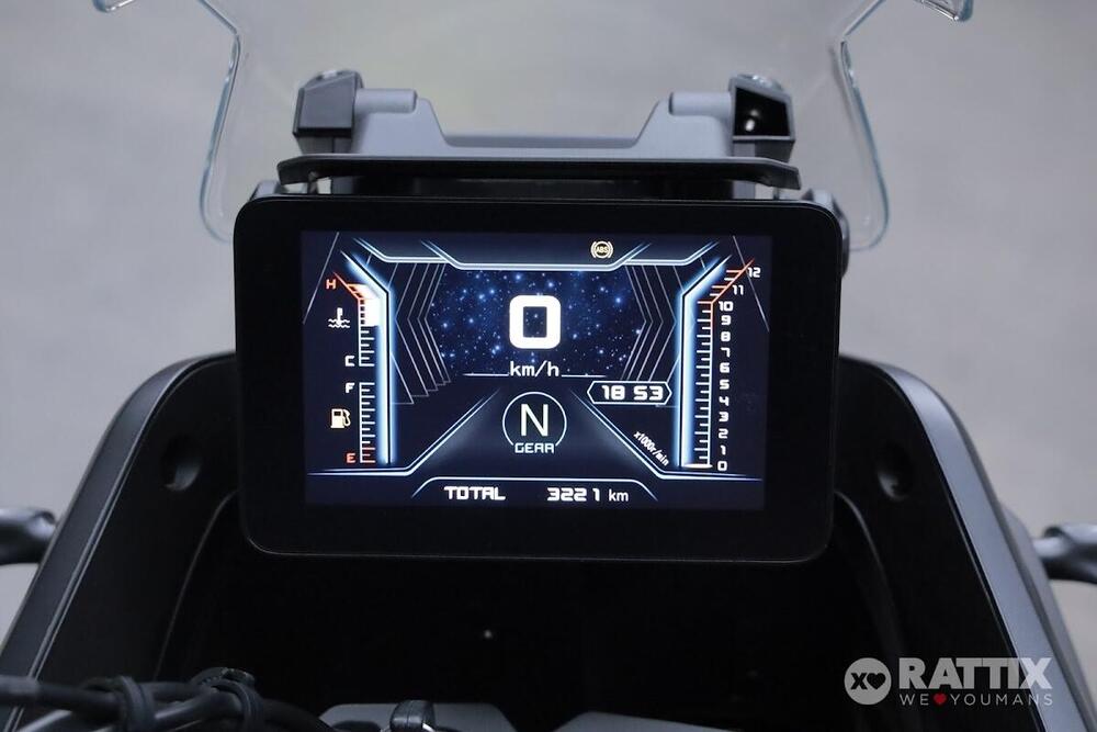 QJ Motor SVT 650 X (2024) (12)