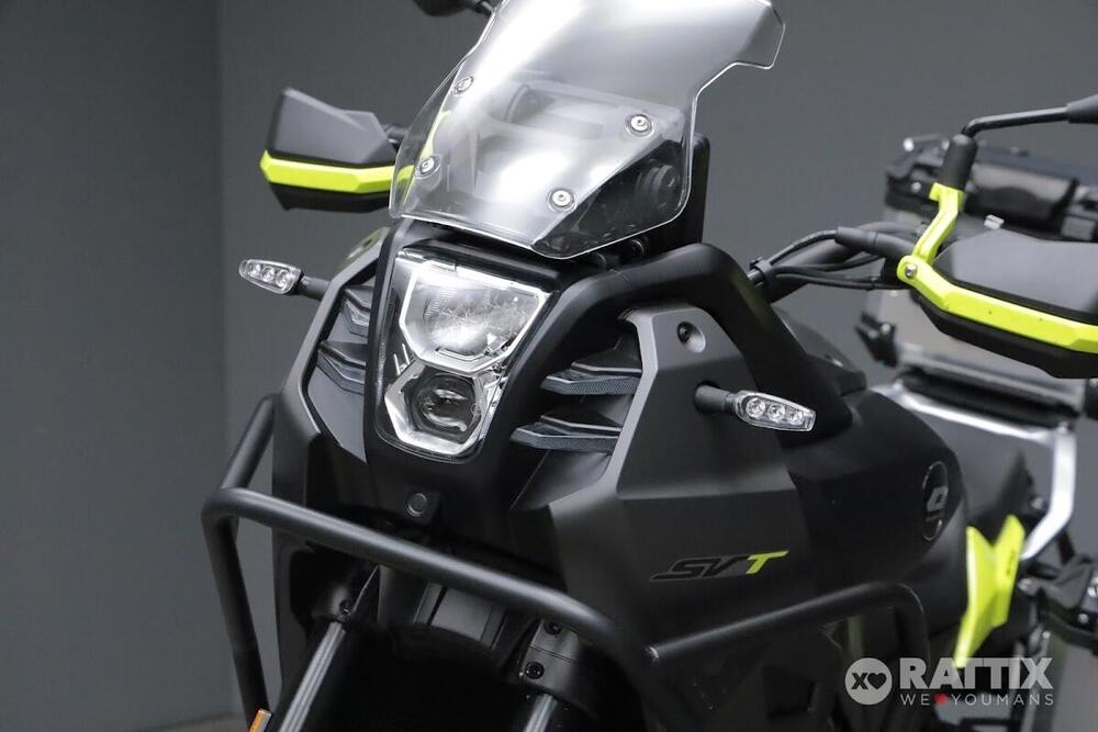 QJ Motor SVT 650 X (2024) (5)