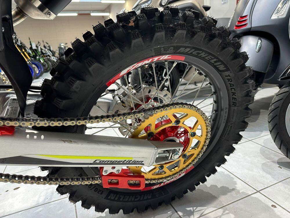 Fantic Motor XEF 125 Competition (2023 - 24) (6)